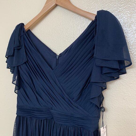 Adrianna Papell Shirred Tulle Gown Size 2 Flutter Sleeves Pleated Midnight - Picture 3 of 10